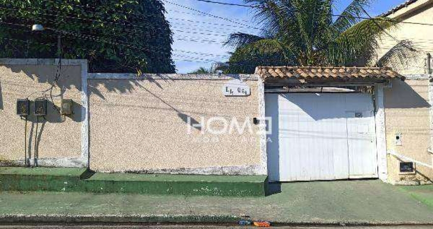 Casa com 2 dormitórios à venda, 311 m² por R$ 313.000,00 - Laranjal - São Gonçalo/RJ