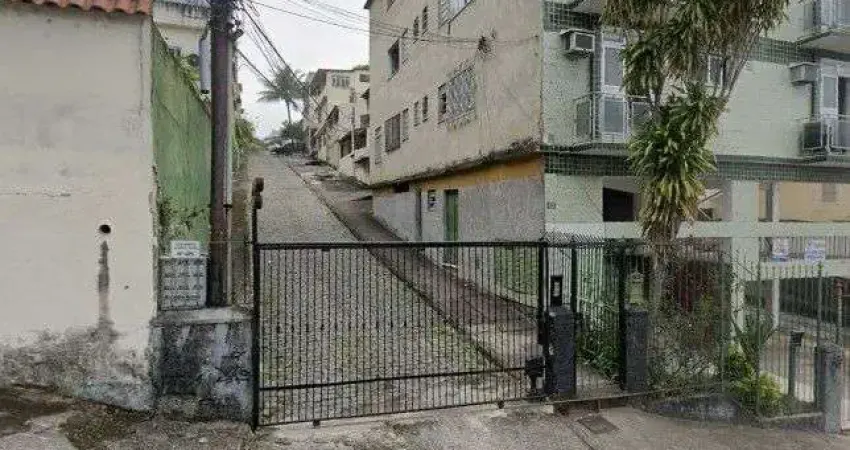 Apartamento com 3 dormitórios à venda, 158 m² por R$ 166.000,00 - Tauá - Rio de Janeiro/RJ