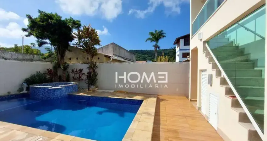 Casa com 6 dormitórios à venda, 450 m² por R$ 2.300.000,00 - Itaipu - Niterói/RJ