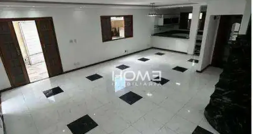 Casa com 3 dormitórios à venda, 200 m² por R$ 750.000,00 - Vila Valqueire - Rio de Janeiro/RJ
