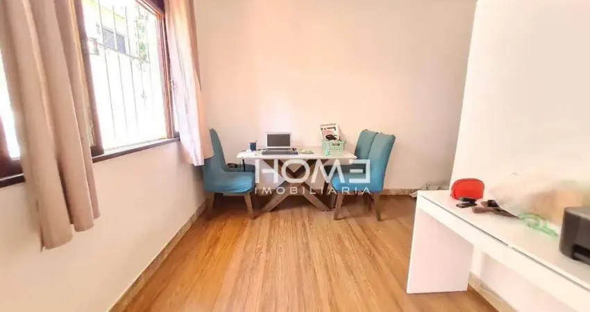 Excelente casa de vila na Geminiano de Góis,  Freguesia .