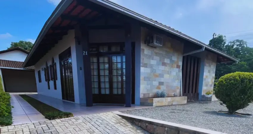 Casa com 2 quartos à venda no Glória, Joinville 