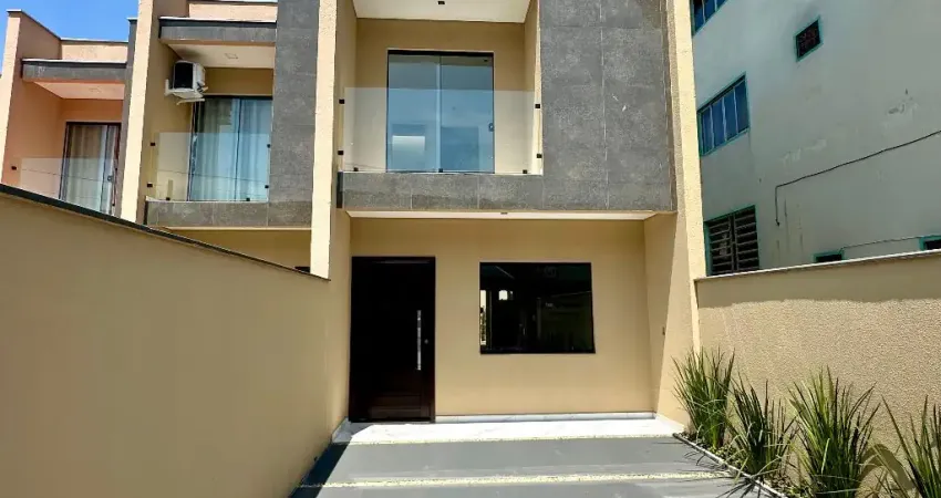 Casa com 3 quartos à venda no Adhemar Garcia, Joinville 