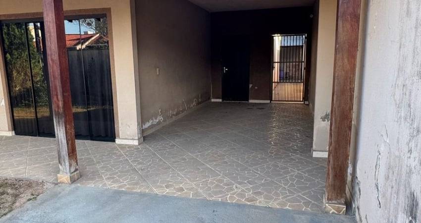 Casa com 3 quartos à venda no Petrópolis, Joinville 