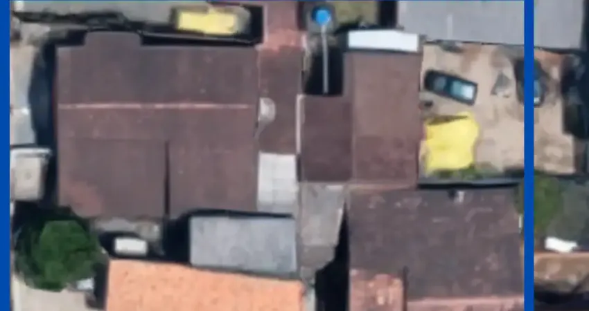 Salas Comerciais com Casa no Jardim Iririú
