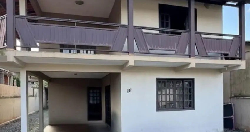 Casa com 3 quartos à venda no João Costa, Joinville 