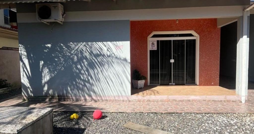 Casa com 3 quartos à venda no Costa e Silva, Joinville 