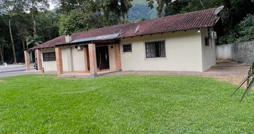 Chácara / sítio com 3 quartos à venda em Pirabeiraba, Joinville 