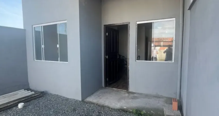 Casa com 2 quartos para alugar na Praia do Ervino, São Francisco do Sul 