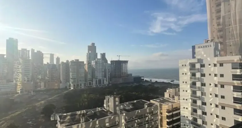 Apartamento Luxuoso Pronto para Morar em Meia Praia