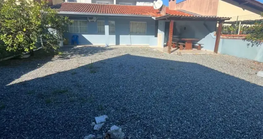 Casa com 2 quartos à venda no Ubatuba, São Francisco do Sul 