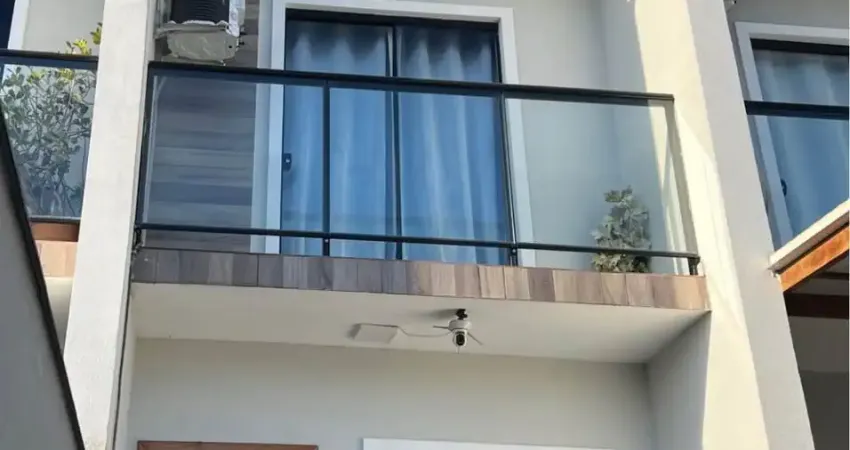Casa com 2 quartos à venda no Comasa, Joinville 