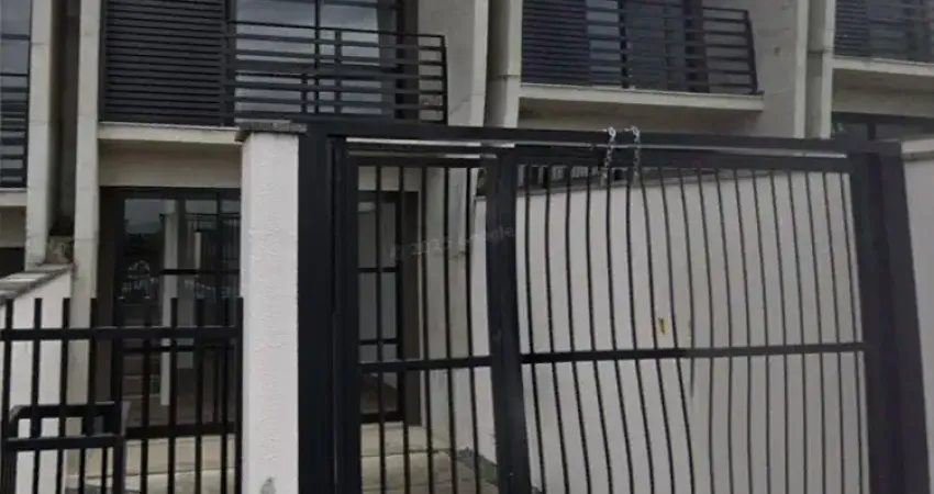 Lindo geminado pronto para morar em boa localização no comasa