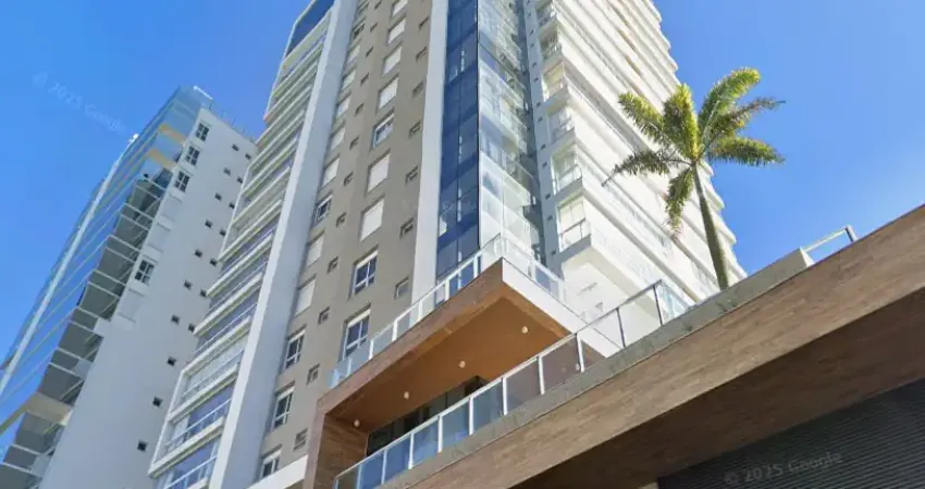 Lindo e exclusivo apartamento a poucos metros da praia em itacolomi
