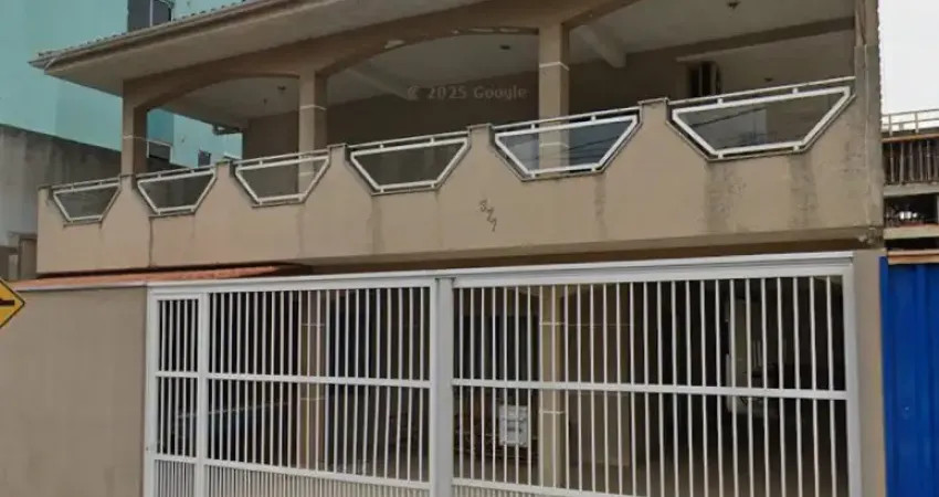 Lindo sobrado pronto para morar em excelente localização no bairro morretes