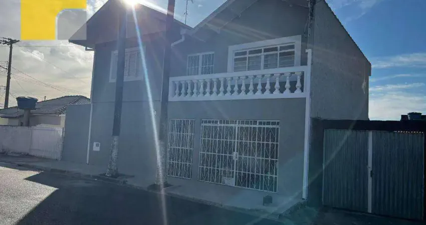 Casa com 4 dormitórios à venda, 210 m² por R$ 440.000 - Vila Santa Libânia - Bragança Paulista/SP