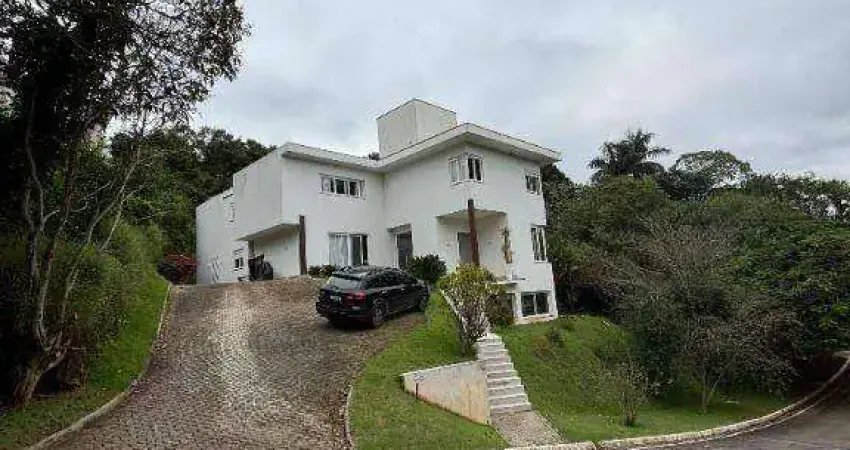 Sobrado com 4 dormitórios à venda, 650 m² por R$ 3.700.000,00 - Serra da Cantareira - Mairiporã/SP
