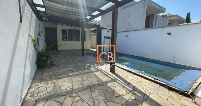 Casa com 5 dormitórios, 220 m² - venda por r$ 680.000,00 ou aluguel por r$ 3.870,00/mês - nova são pedro - são pedro da aldeia/rj