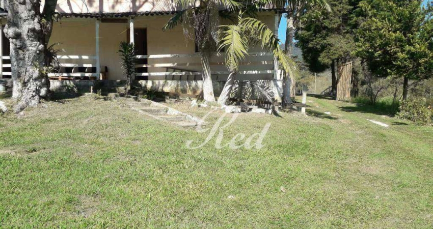 Chácara / sítio com 3 quartos à venda na Estrada Pau-A-Pique, 238, Chácara Sete Cruzes, Suzano