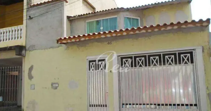 Casa com 3 dormitórios à venda, 225 m² por R$ 630.000,00 - Jardim Márcia - Suzano/SP