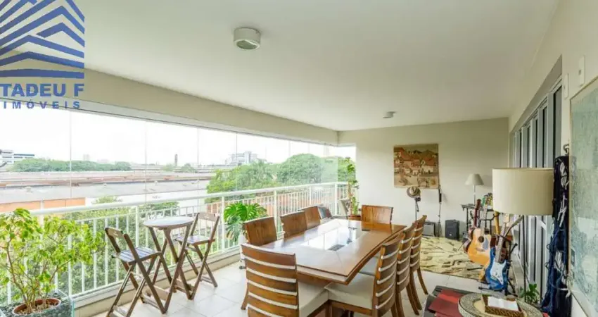 Apartamento com 3 quartos à venda na Avenida Mário Lopes Leão, --, Santo Amaro, São Paulo