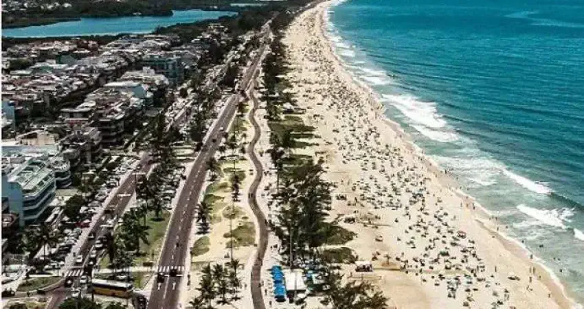 Cobertura espetacular na gleba A do Recreio a preço de apartamento, possui 2 quartos suíte