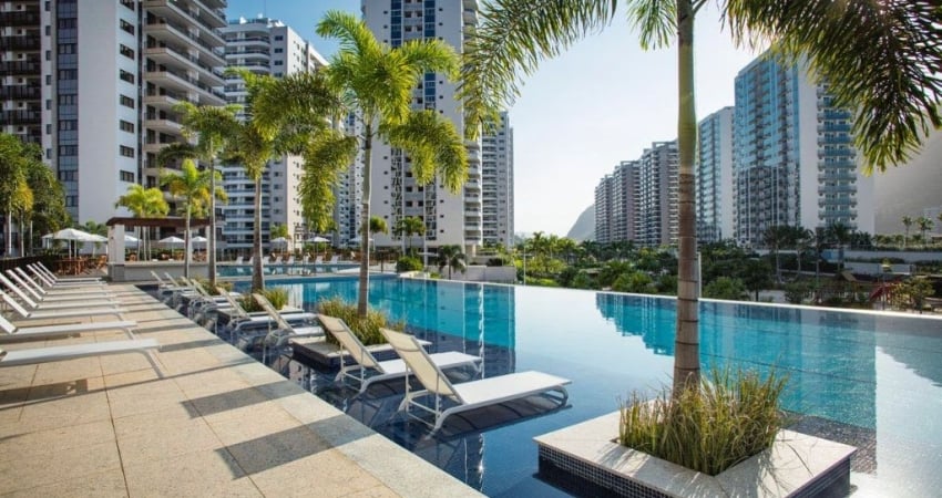 Apartamento de alto Luxo de 3 suítes mais dependência completa