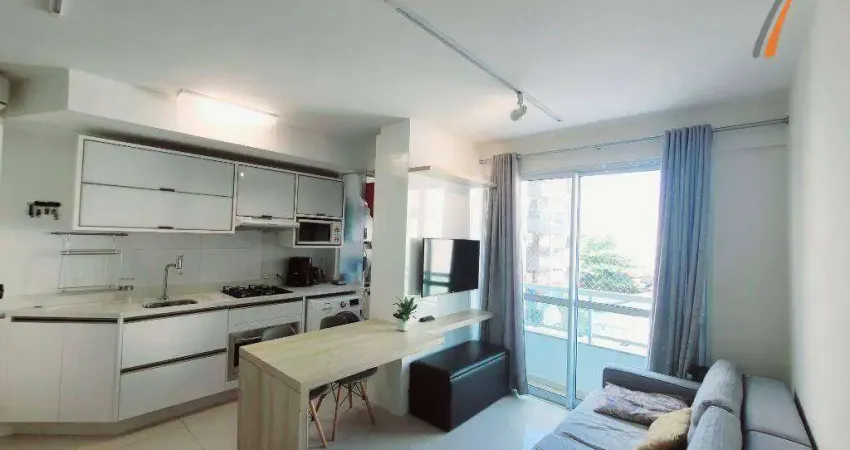Apartamento com 2 dormitórios à venda, 57 m² por R$ 780.000,00 - Coqueiros - Florianópolis/SC