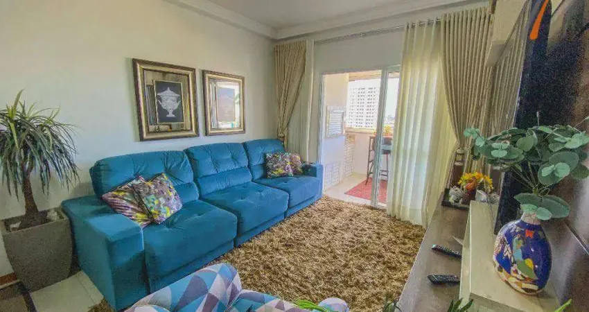 Apartamento com 3 dormitórios à venda, 91 m² por R$ 685.000,00 - Barreiros - São José/SC