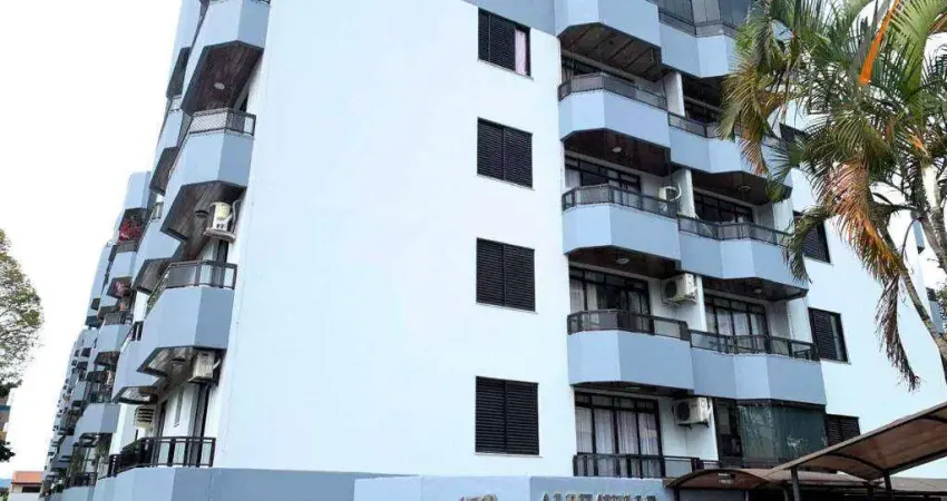 Apartamento com 3 dormitórios à venda, 119 m² por R$ 670.000,00 - Estreito - Florianópolis/SC