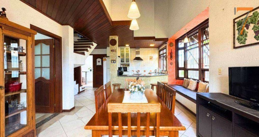 Casa com 4 dormitórios à venda, 198 m² por R$ 1.790.000,00 - Balneário - Florianópolis/SC