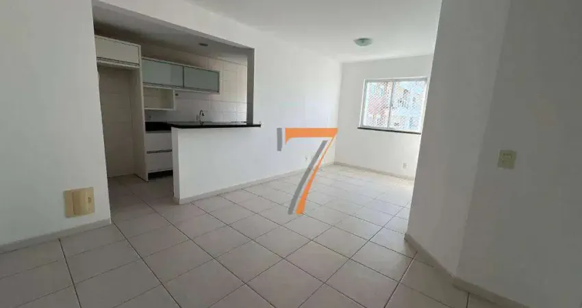 Apartamento com 2 dormitórios para alugar, 61 m² por R$ 3.062,60 - Barreiros - São José/SC
