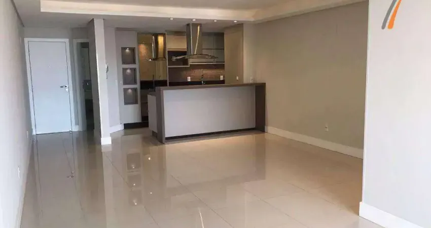 Apartamento com 3 dormitórios para alugar, 106 m² por R$ 6.309,63/mês - Estreito - Florianópolis/SC