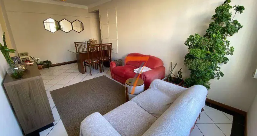 Apartamento com 3 dormitórios à venda, 65 m² por R$ 430.000,00 - Capoeiras - Florianópolis/SC