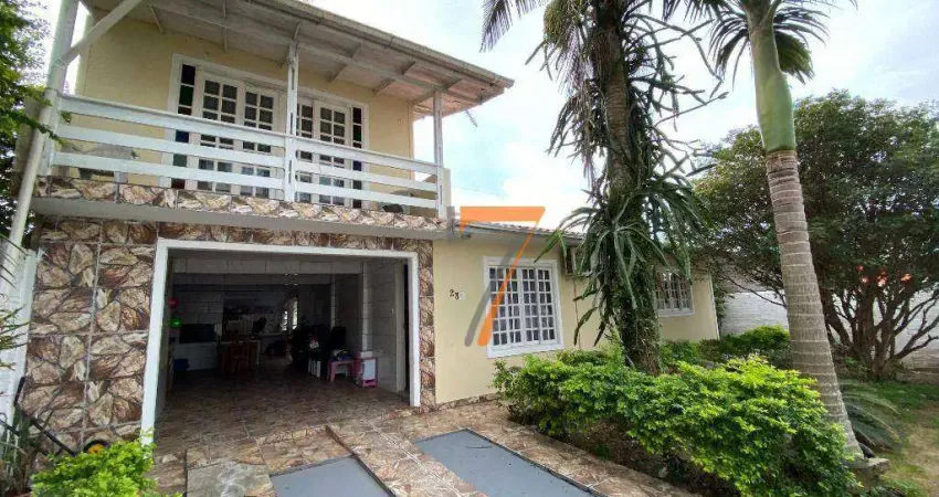 Casa com 3 dormitórios à venda, 171 m² por R$ 650.000,00 - São Sebastião - Palhoça/SC
