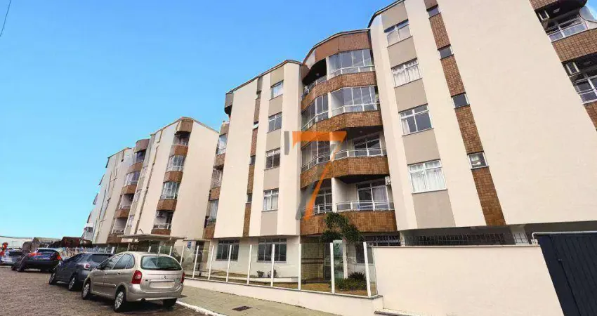 Apartamento com 2 dormitórios à venda, 74 m² por R$ 475.000 - Capoeiras - Florianópolis/SC
