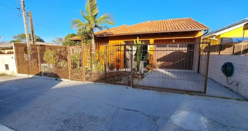 Casa com 3 dormitórios à venda, 177 m² por R$ 900.000 - Bom Viver - Biguaçu/SC