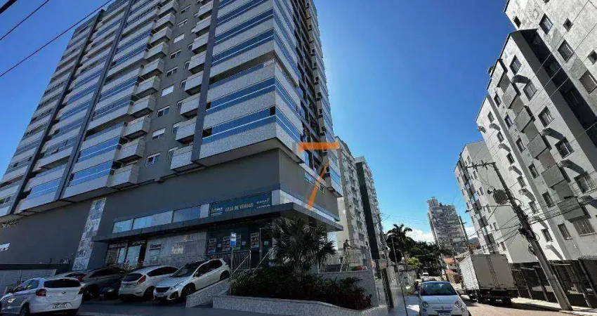 Apartamento com 2 dormitórios à venda, 88 m² por R$ 850.000,00 - Barreiros - São José/SC