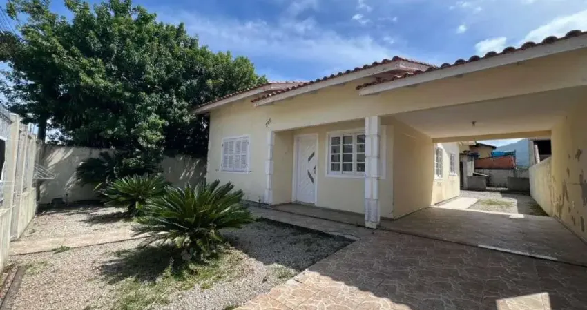 Casa com 2 dormitórios para alugar por r$ 2.889,01/mês - praia joão rosa - biguaçu/sc