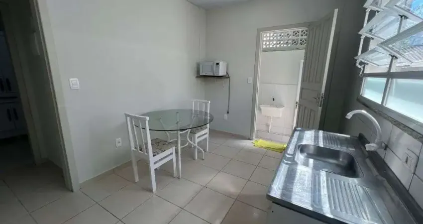 Apartamento com 1 dormitório para alugar, 4 m² por r$ 1.800/mês - estreito - florianópolis/sc