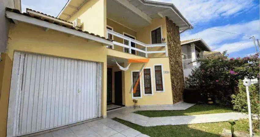 Casa com 4 dormitórios à venda, 230 m² por R$ 1.800.000,00 - Canto - Florianópolis/SC