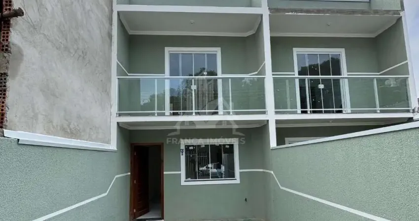 Sobrado para Venda em Curitiba, Rio Bonito, 2 dormitórios, 2 banheiros, 2 vagas