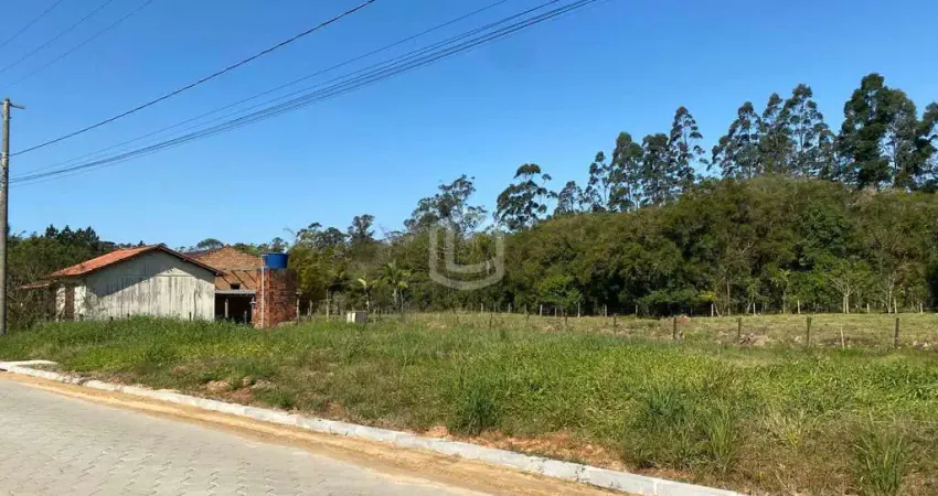 Terreno à venda na R. Miguel Amador Fernandes, Segunda Linha, Içara