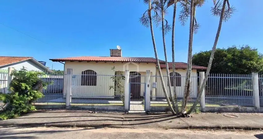 Casa com 3 quartos à venda no Jardim Elizabete, Içara
