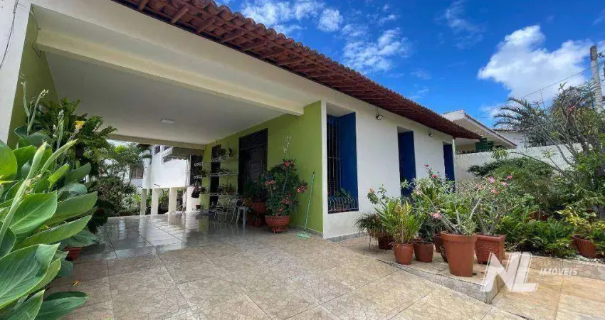Casa em Lagoa Nova - com 4quartos 2suites, 3vagas de garagem