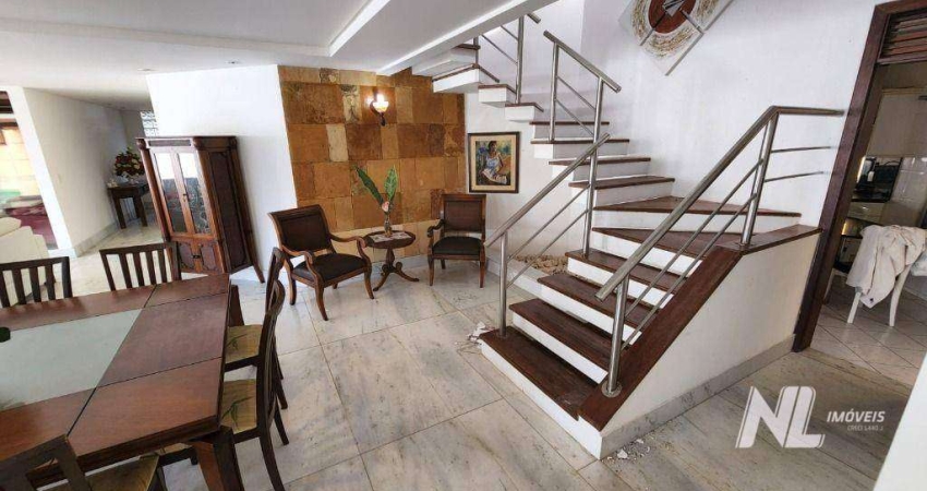 Casa com 7 quartos à venda, 1000 m² por R$ 1.350. - Capim Macio - Natal/RN