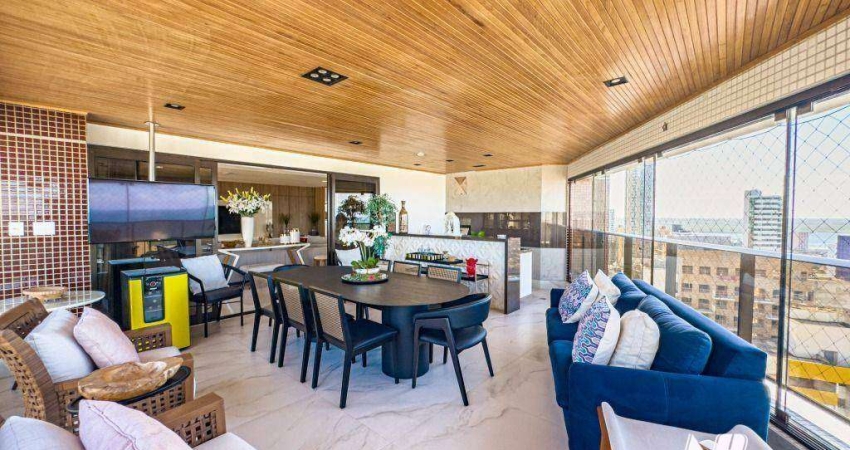 Maravilhoso apartamento em Petrópolis - 503m² - 4suites - 4vagas - Reformado | Semi mobiliado | andar alto