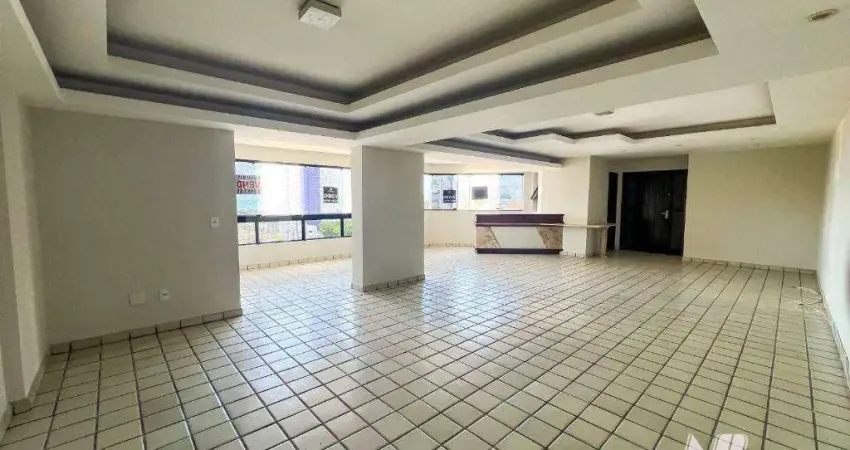 Apartamento em Petrópolis com 220m² - localização espetacular - 4 Dormitórios