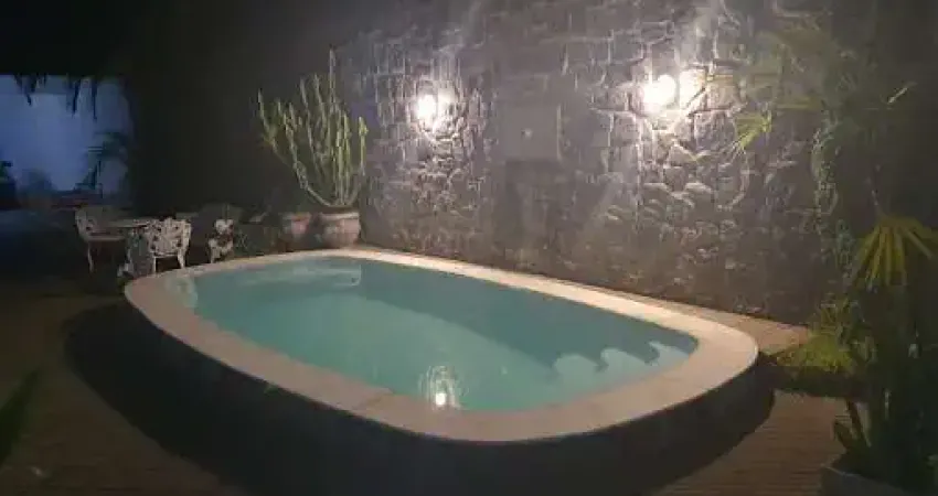 Casa com 12 dormitórios à venda por R$ 1.200.000,00 - Barro Vermelho - Natal/RN
