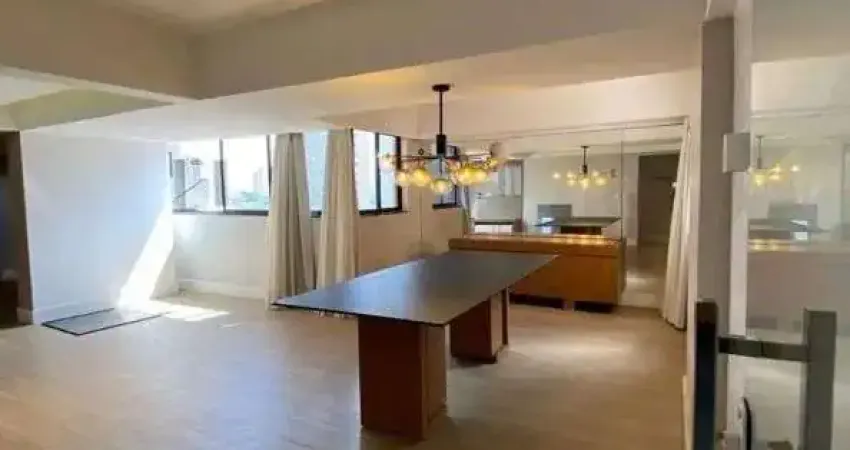 Apartamento com 195m² - 3suites - reformado e com projetados